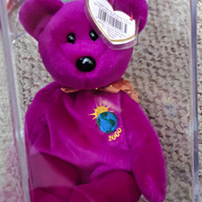 Ty Beanie Babies Purple Bear Plush 2000 Embroidered Heart Tag Display Case
