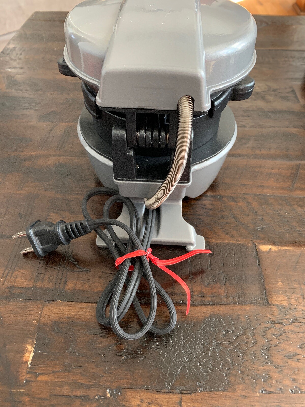 LKNW HAMILTON BEACH Hot Breakfast Sandwich Maker Model 25475 Type ST29