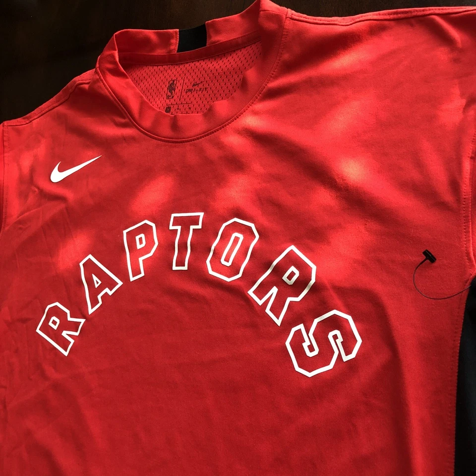 Nike Dri-Fit NBA Toronto Raptors Mens Size M Long Sleeve Pre Game Warm Up Shirt - Image 2 of 4