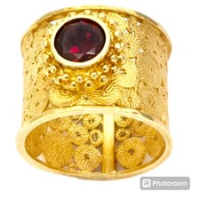 Dalia ID Vtg 925 Sterling Silver Gold Vermeil Filigree Design Garnet Ring Sz8.75
