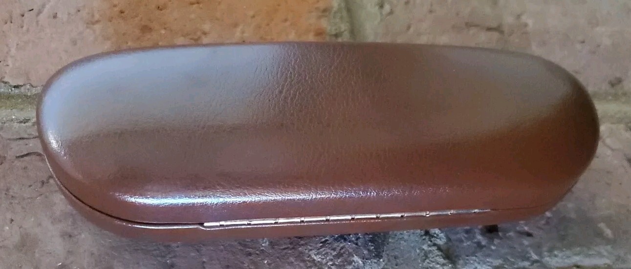 Vtg  BROOKS BROTHERS Eyeglasses Case Brown Hard Clam Shell  thumbnail 5