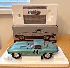 ZK29  RARE Paragon Diecast Jaguar Lightweight E-Type #44 & COA  Scale 1:18 MIB