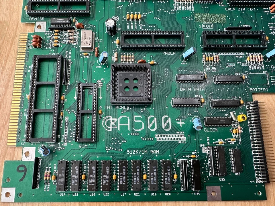 Mainboard REV 8.1A/1MB - AMIGA 500  Ohne CHIP´s, DEFEKT, ohne BILD  .... #07 25 - Bild 3 von 4