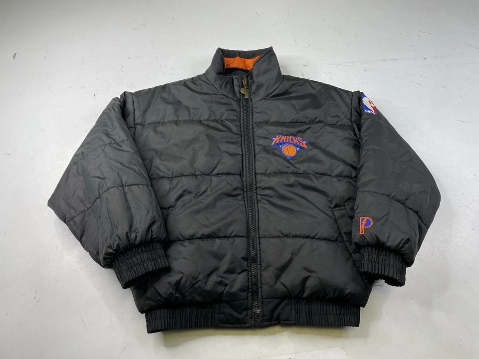 Vintage Pro Player New York Knicks Reversible Puffer Jacket Youth Large NBA - Image 4 of 4