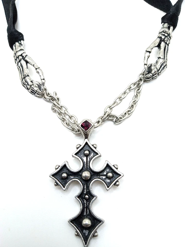 Collar Gargantilla Colgante Gótico Inglaterra Alquimia Cruz Mortifera Peltre 2005 De Colección Foto 4 de 4