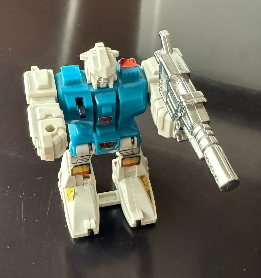 487033_7