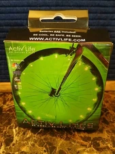 GREEN Activ Life 2-Tire Pack LED Bike Wheel Lights with Batteries Included! 100%