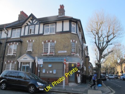 Photo 6x4 Merrow Street Stores, Walworth Bermondsey Villa Street runs nor c2015