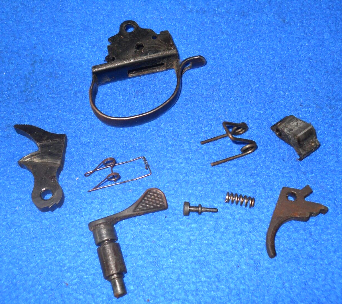 きーさーページ Savage STEVENS Model 944 12ga PARTS: Trigger Bracket, trigger ++