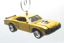 Christmas Ornament for 1970 Dodge Super Bee Gold