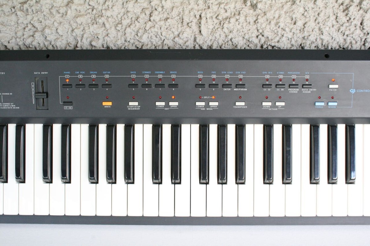Vintage ROLAND A-30 MIDI Keyboard Controller. ITALY RARE | eBay