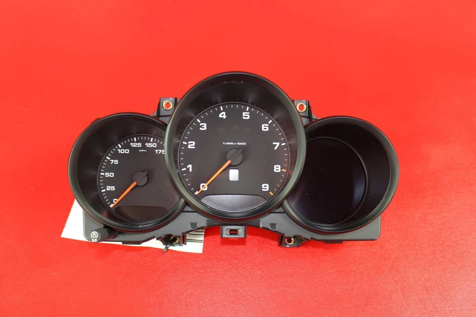 Medidor de velocímetro usado se adapta a: Porsche Cayman 2015 clúster sin cronómetro base MPH Foto 2 de 4