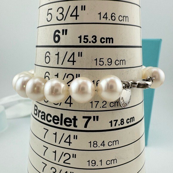 RARE Tiffany & Co. Ziegfeld 9-10mm Pearl Bracelet Sterling RARE Tiffany & Co. Ziegfeld 9-10mm Pearl Bracelet Sterling