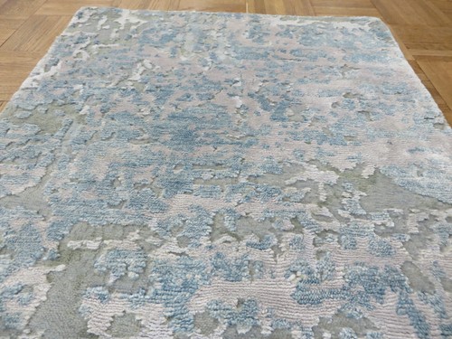 2'1 x 3 Hand Knotted Blue Modern Abstract Oriental Rug With Silk G8409 - Picture 3 of 7