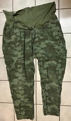 Ladies Old Navy Olive Camo Stretch Fit Maternity Trousers Size Large 36-38” - Image 1 of 4
