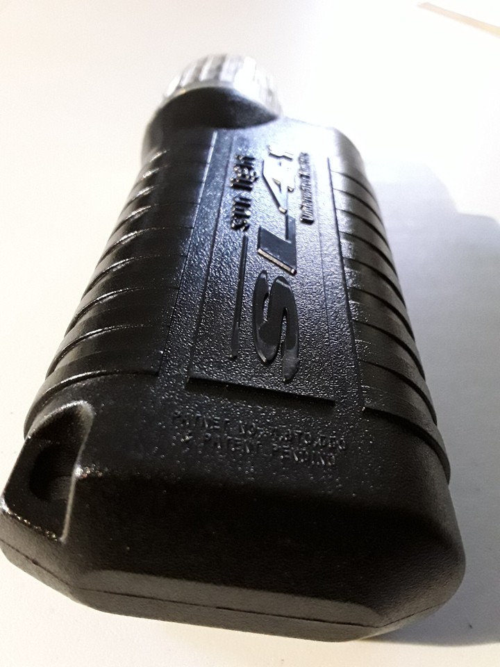 Underwater Sun Light UK UKE SL4 black scuba diving flashlight