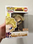 Funko Pop! Vinyl: My Hero Academia - All Might (Weakened) (Glows in the Dark) 3