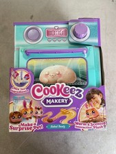 Cookeez Makery Baked Treatz Surprise Pet Plush Blue Bread Oven Christmas Htf NWB