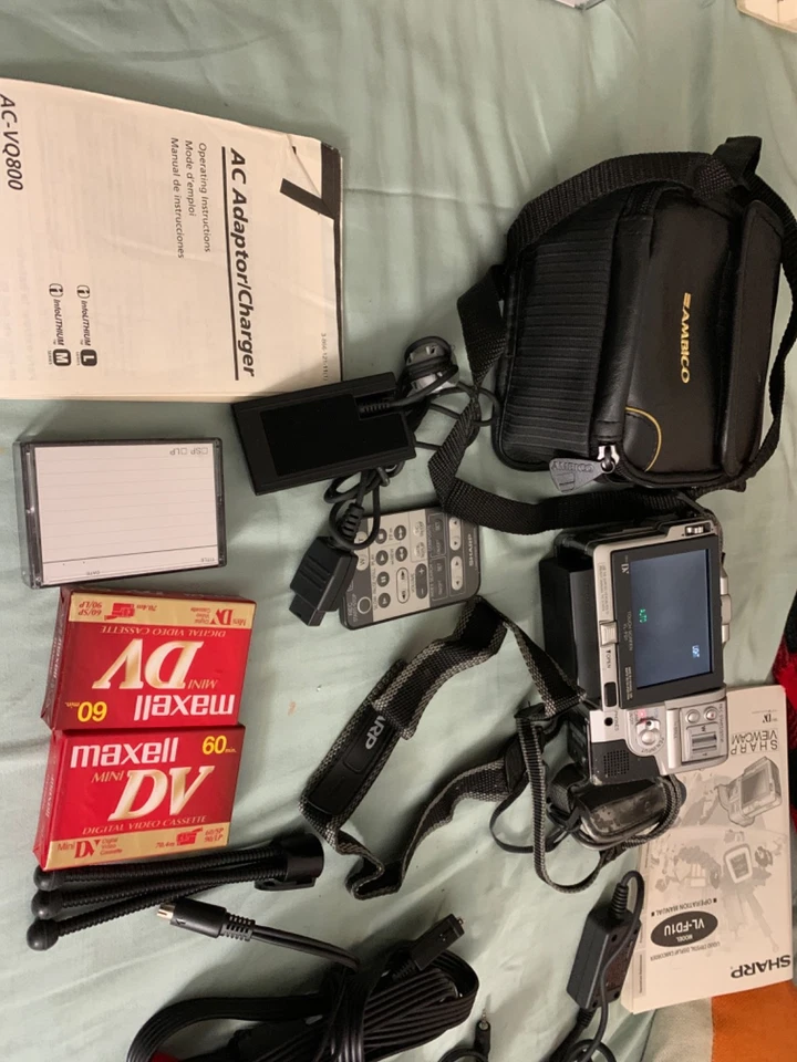 Sharp - VL-FDIU - Mini DV Touch screen 200x Digital Lens Viewcam W Case, + More - Image 4 of 4