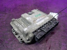 RENAULT MASTER II 2.5DCI MOTEUR ORDINATEUR 8200311550 0281011940 8200442263