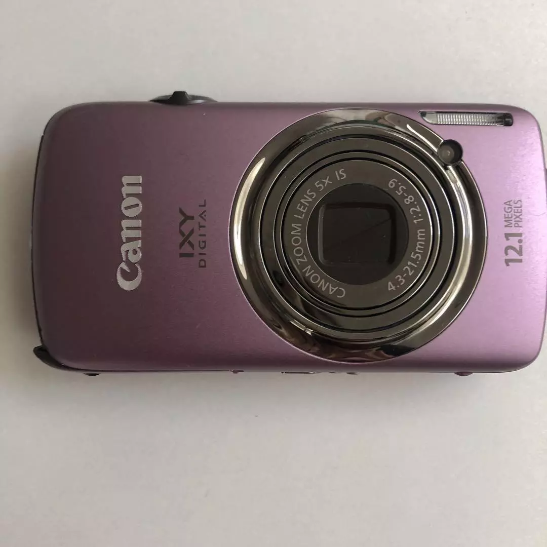 Canon Digital Camera IXY DIGITAL 930 IS Purple IXYD930IS 12.1 MP Tested  Working