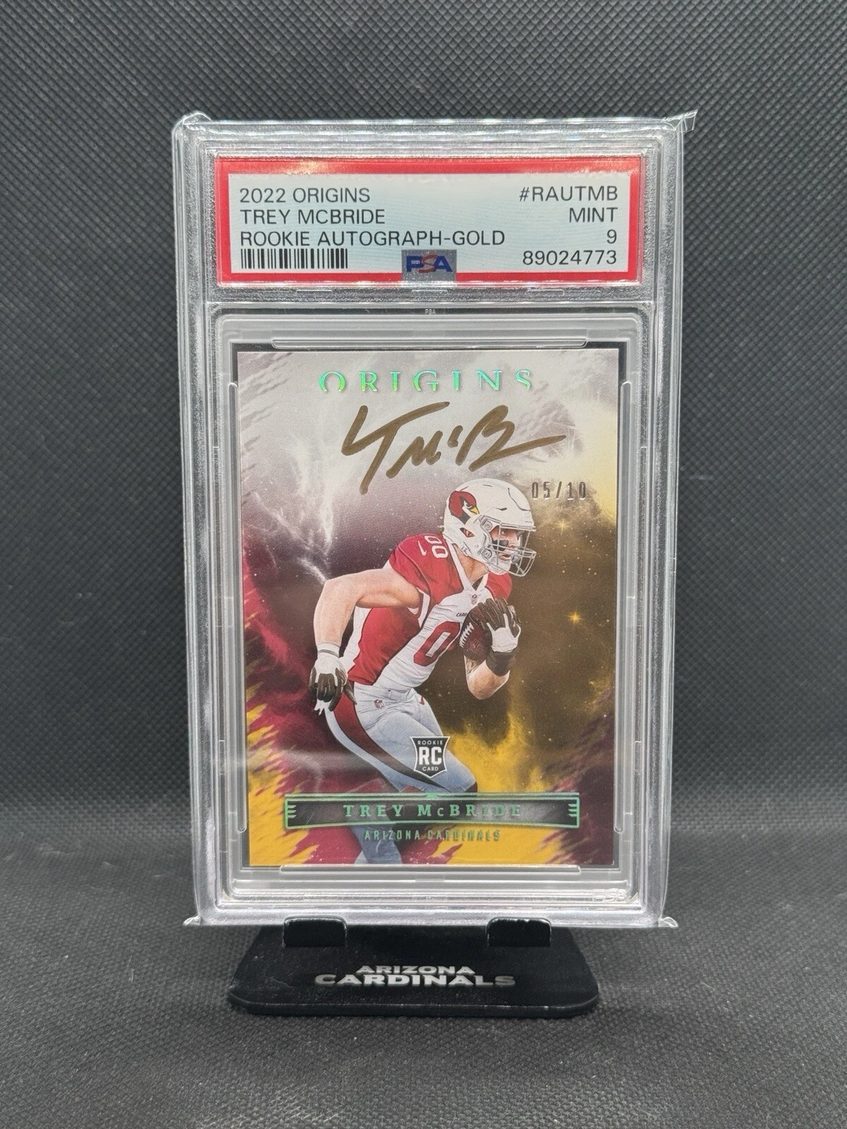 Trey McBride Panini Origins Rookie Autographs #RAUTMB Gold
