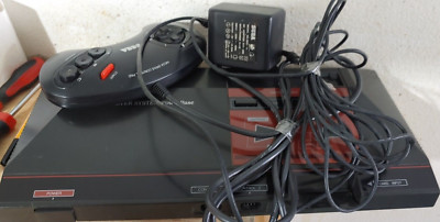 Sega Master System 8-bit Video Game System Konsole (complete and fully working)