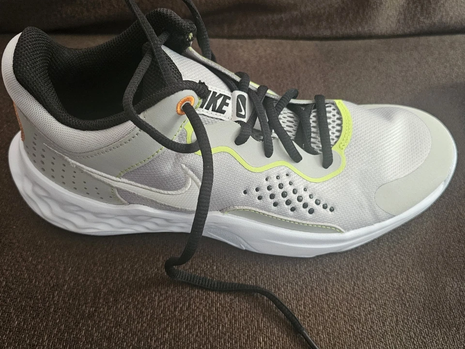 Nike Fly.By Mid 3 DD9311 004 Light Iron Ore Size 7 Mens Brand New - Image 4 of 4