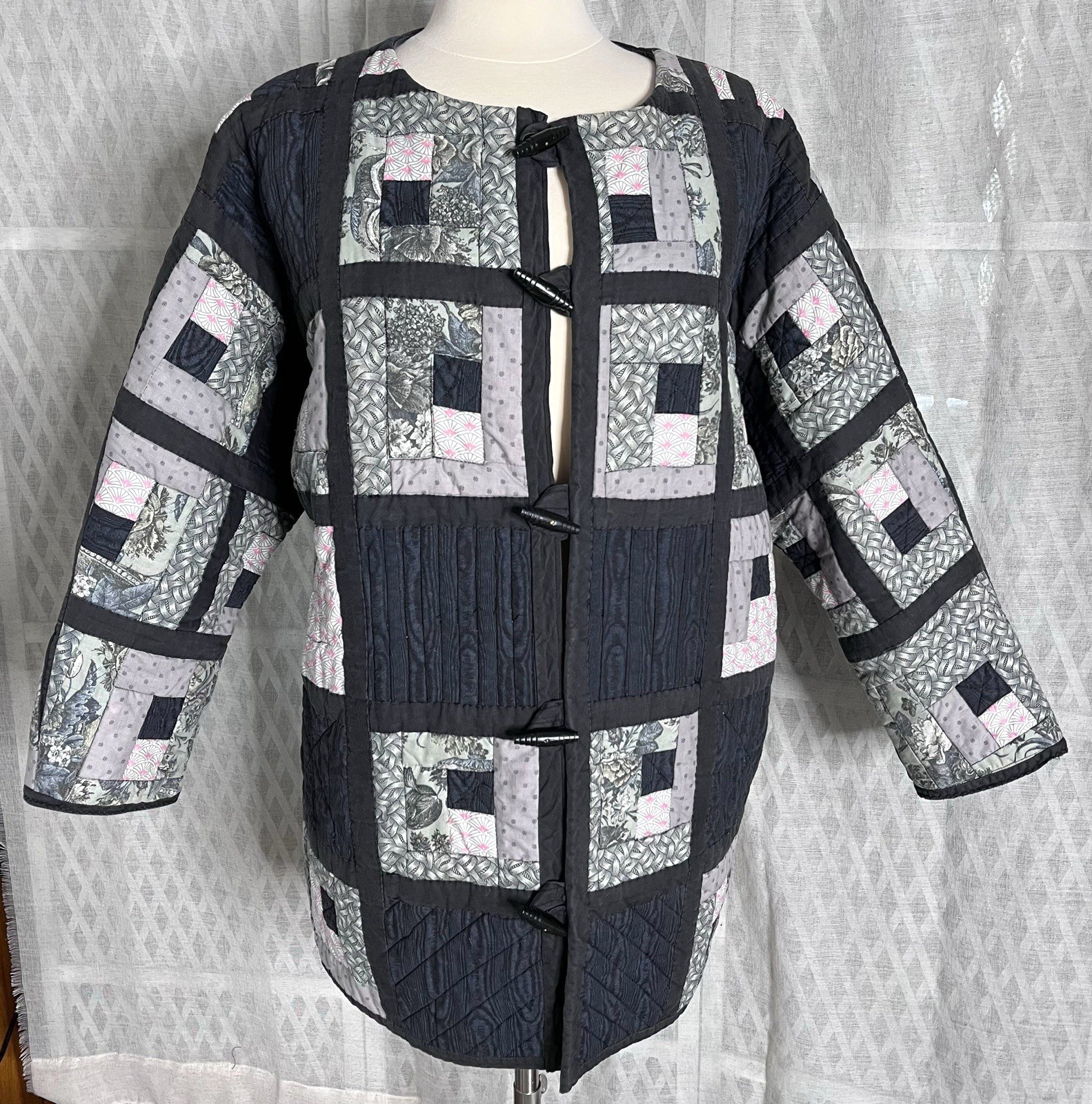 Handmade Patchwork Rose Pattern Lining 3/4 Sleeve… - image 2