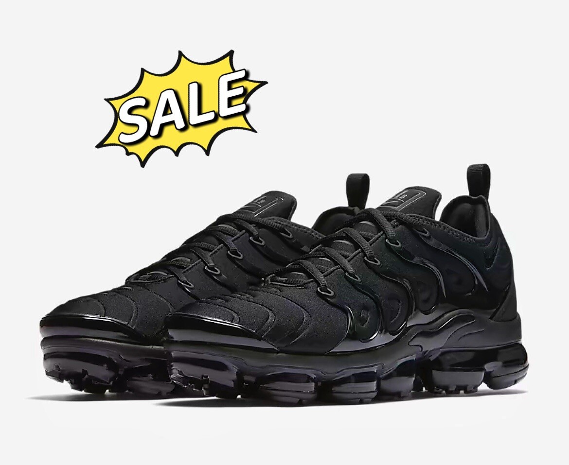 air vapormax plus all black