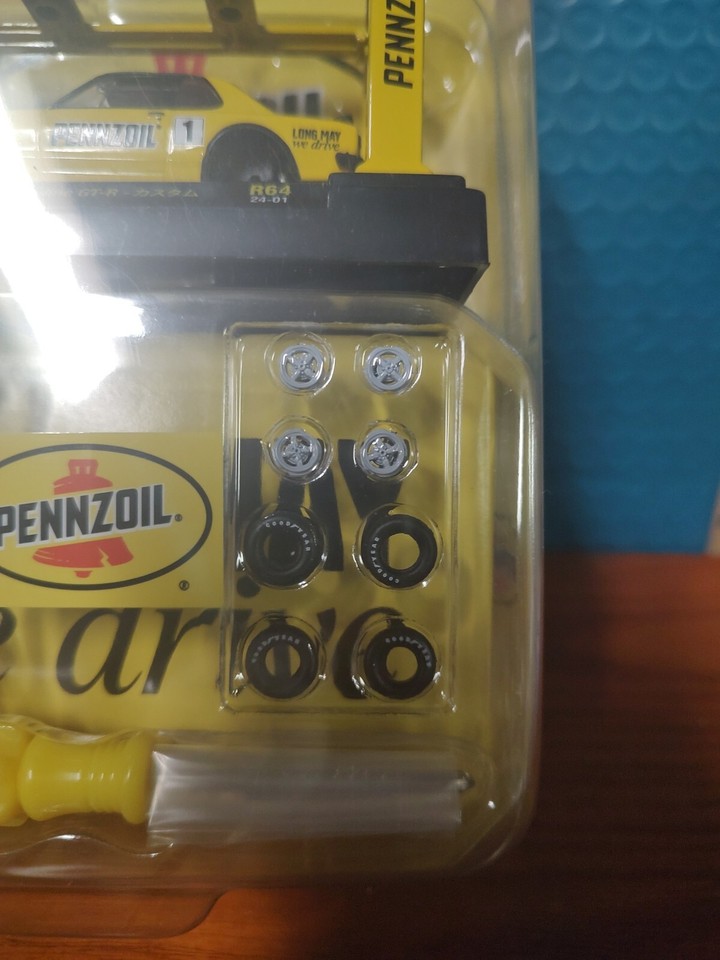 2024 M2 Machines Model Kit R64 Pennzoil 1971 Nissan Skyline GT-R Yellow ...