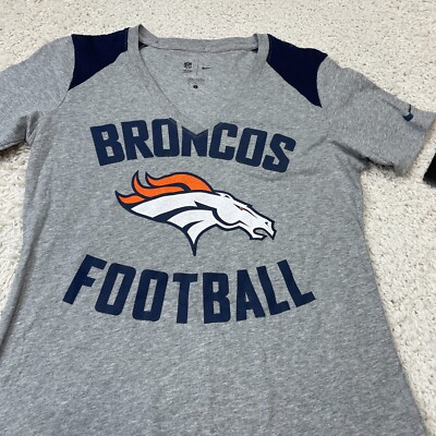 Denver Bronco Shirt Womens Large Gray V Neck Football Broncos Outdoors NFL  NEW