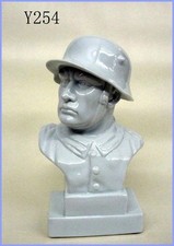 2 wk 3 Reich Porzellan Figur Soldat Landser B&uuml;ste 254