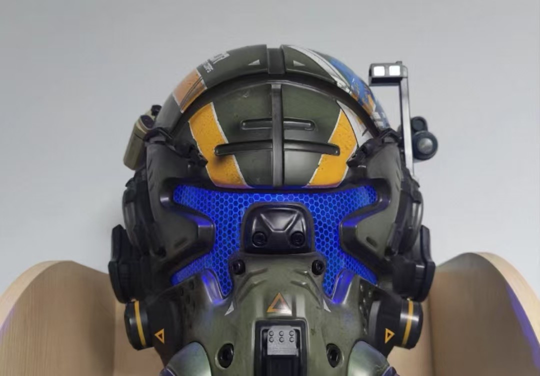 1x Titanfall 2 Vanguard SRS Craft Make Helmet Painted Shiner LED
