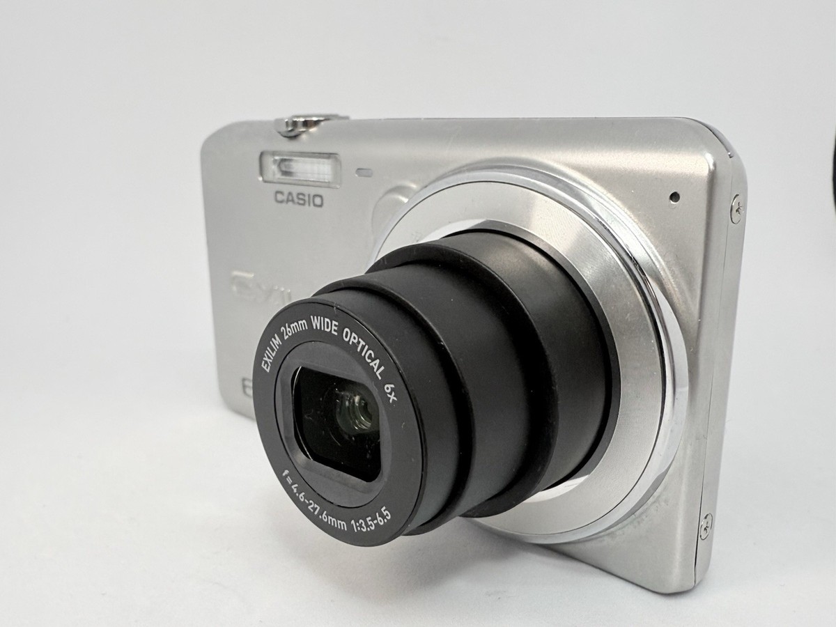 CASIO EXILIM EX-ZS26 Compact Digital Camera Silver from Japan Near