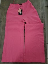 PrettyLittleThing Hot Pink Plissé High-Waisted WideLeg Trousers Size 10 NWT