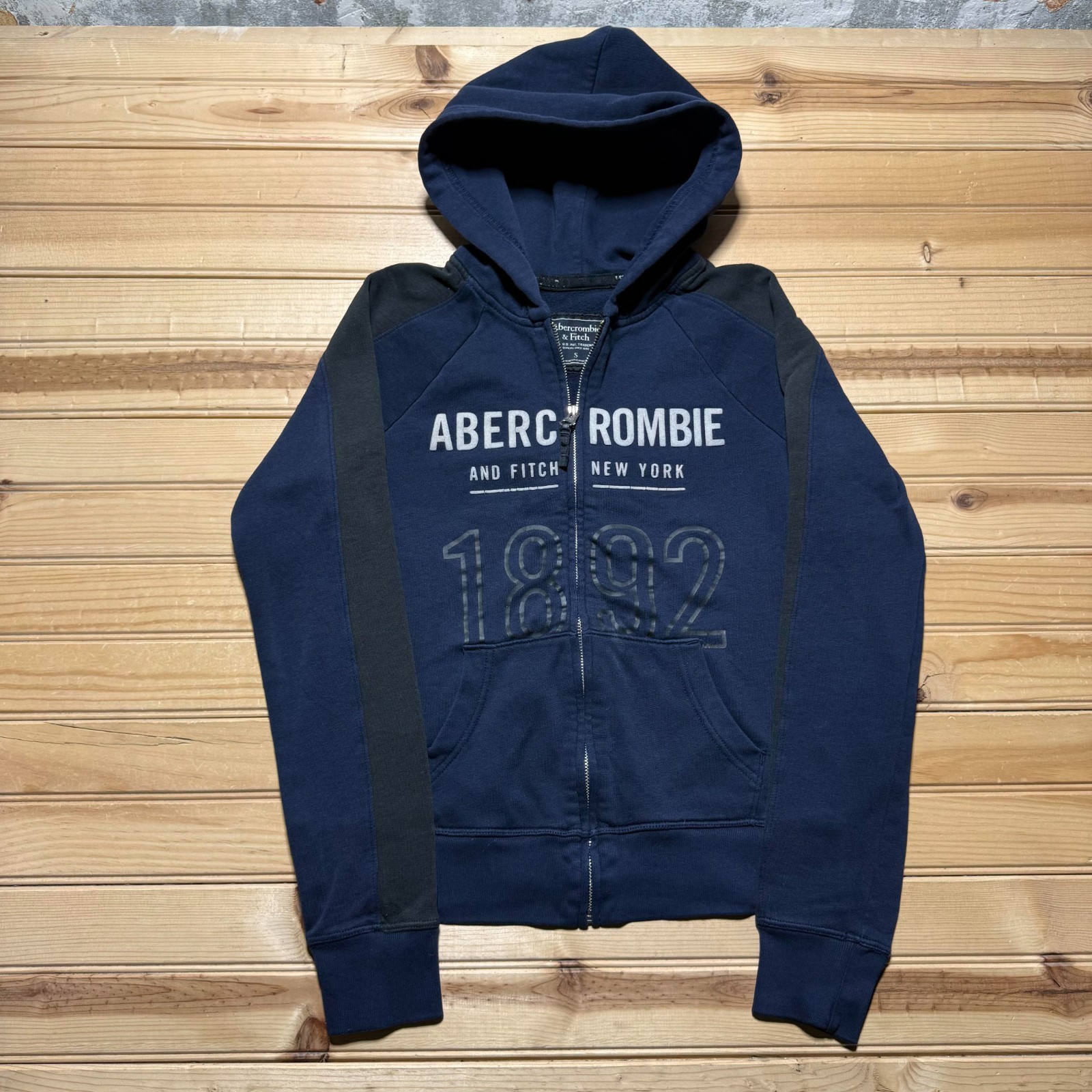 Vintage Y2K Abercrombie & Fitch New York 1892 Full Zip Hooded Jacket Youth Small