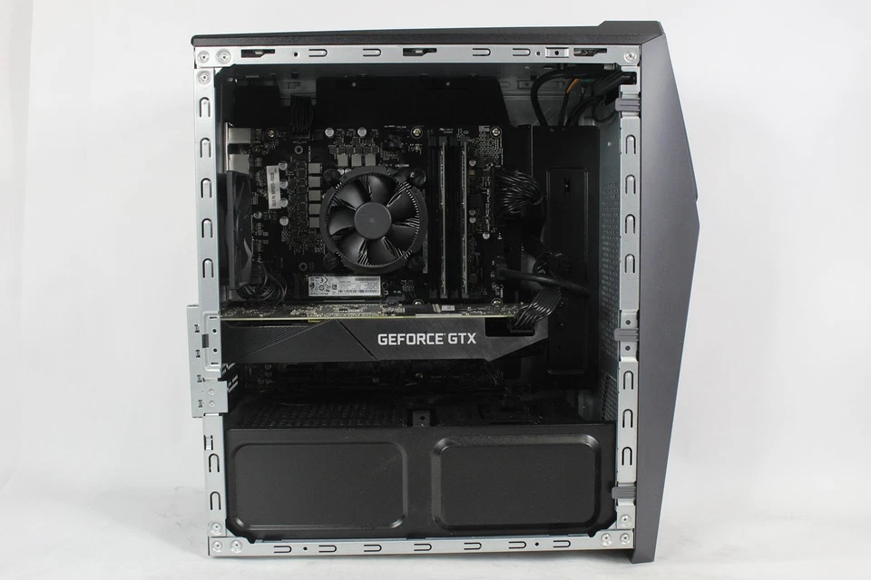 ASUS ROG STRIX G10CE_G10CE | INTEL CORE I5-11400F 2.60GHZ | 512GB | 16GB | SIN SISTEMA OPERATIVO Foto 2 de 4