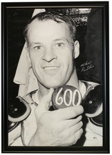 Gordie Howe Rookie Cards and Autographed Memorabilia Guide 17