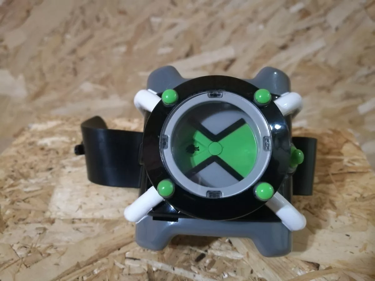 Ben 10 Playmates 76900 Omnitrix 2017 Toy 40 Alien Phrases