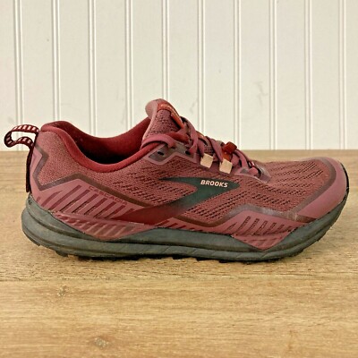 Brooks Womens Cascadia 15 1203311B661 Purple Running Shoes Lace Up Size B 
