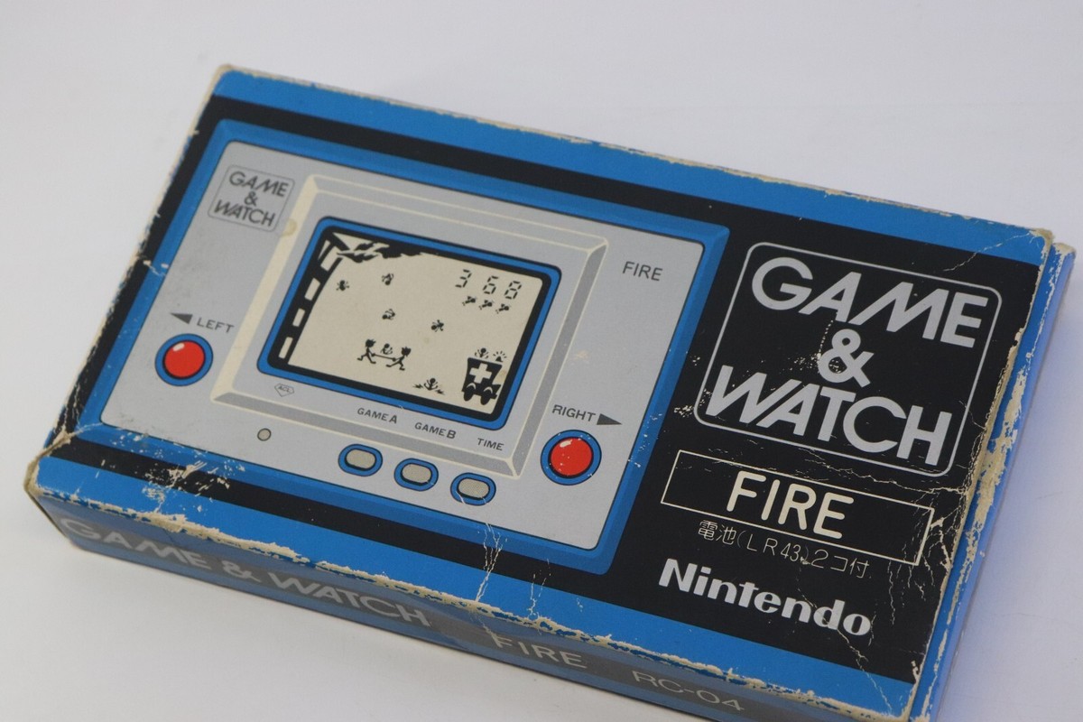 初期モデル　超美品　 GAME & WATCH FIRE (RC-04) Nintendo Game & Watch FIRE RC-04 1980 Vintage Handheld