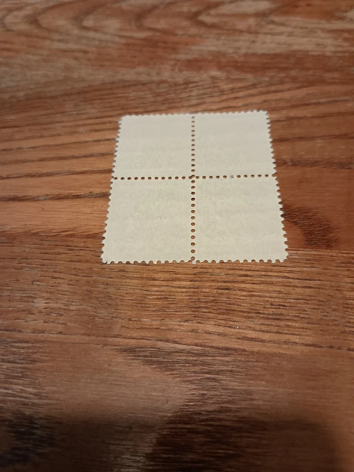 US Stamps, Scott #1033 Liberty Issue 1954 2c Jefferson blk of 4 XF M/NH. Fresh - Image 2 of 2