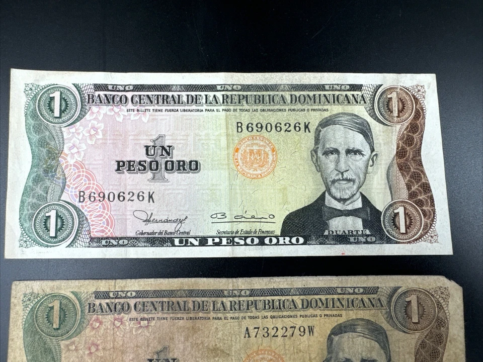 (3) Billete de 1 Peso 1978-1982 Central De La República Dominicana Foto 4 de 4