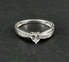 Ring Silver Heart and Round Cubic Zirconia Stones Sterling 925 Size 7 Ring Band