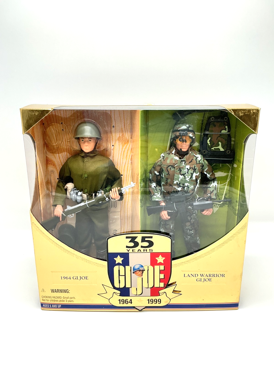 希少　ビンテージ1964年製GI JOE 2体セット 装飾品多数 Hasbro GI Joe 1964 JOE & 1999 LAND WARRIOR 35th Anniversary 12