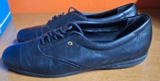 Women's Easy Spirit Black Leather Shoes Sz 9B
