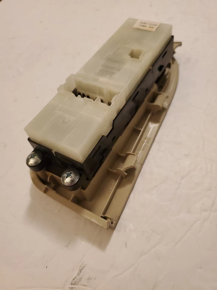 Interruptor de control de ventana maestra del conductor izquierdo Infiniti M35 2006 2010 beige Miss Buton Foto 4 de 4