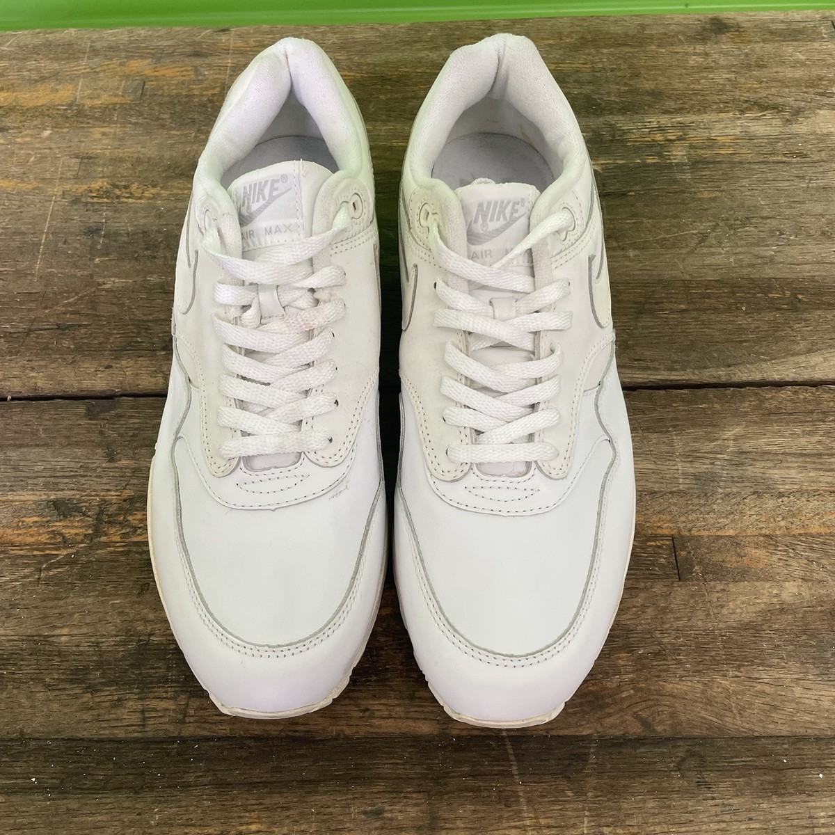 Vintage 2004 Nike Air Max 1 One Triple White Size 12 307101 111