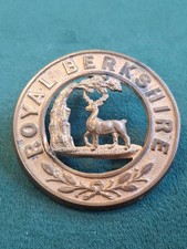 ROYAL BERKSHIRE REGIMENT VICTORIAN HELMET PLATE CENTER BADGE 4 LOOPS ORIGINAL